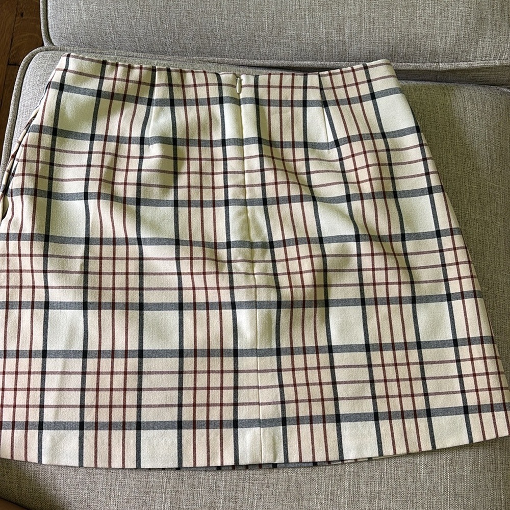 Aritzia Wilfred Plaid Patio Mini Skirt Size small - Picture 2 of 4